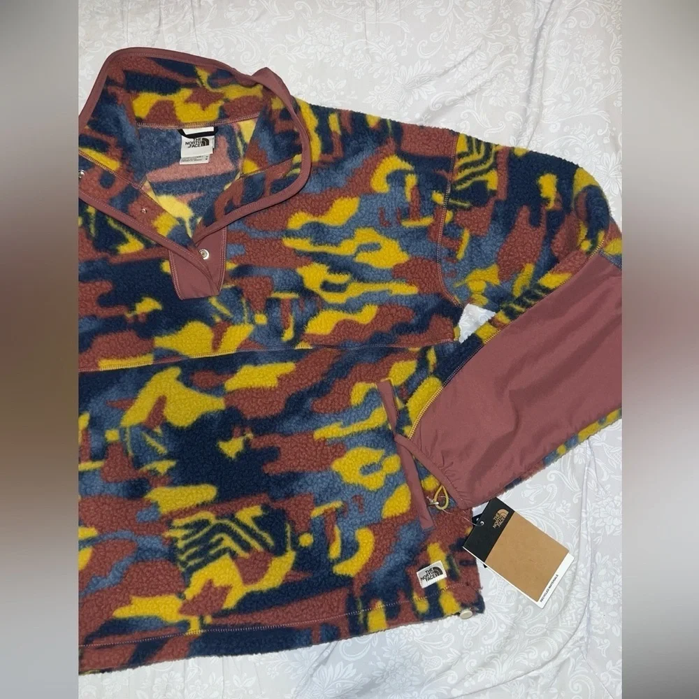North face teddy sweater